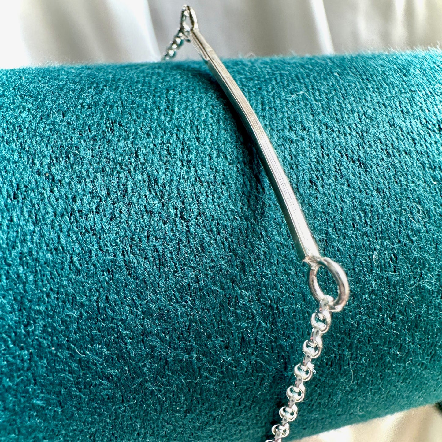 Elegant Sterling Silver Square Wire Bracelet