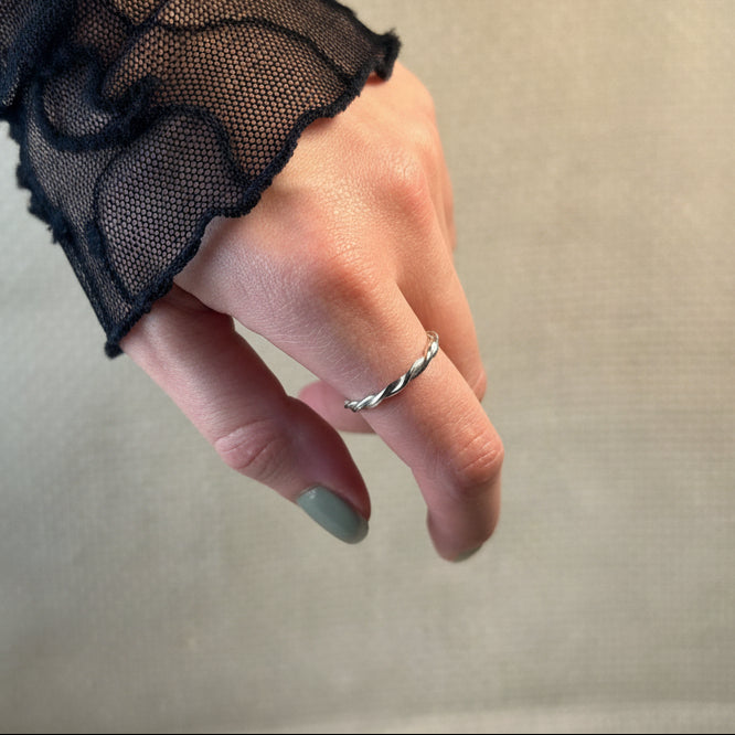 Twisted Ivy | 925 Sterling Silver Handmade Twisted Band