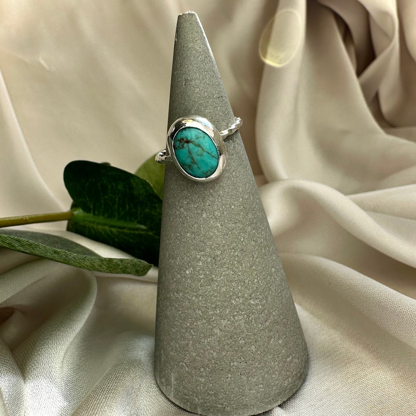 The Bella Ring